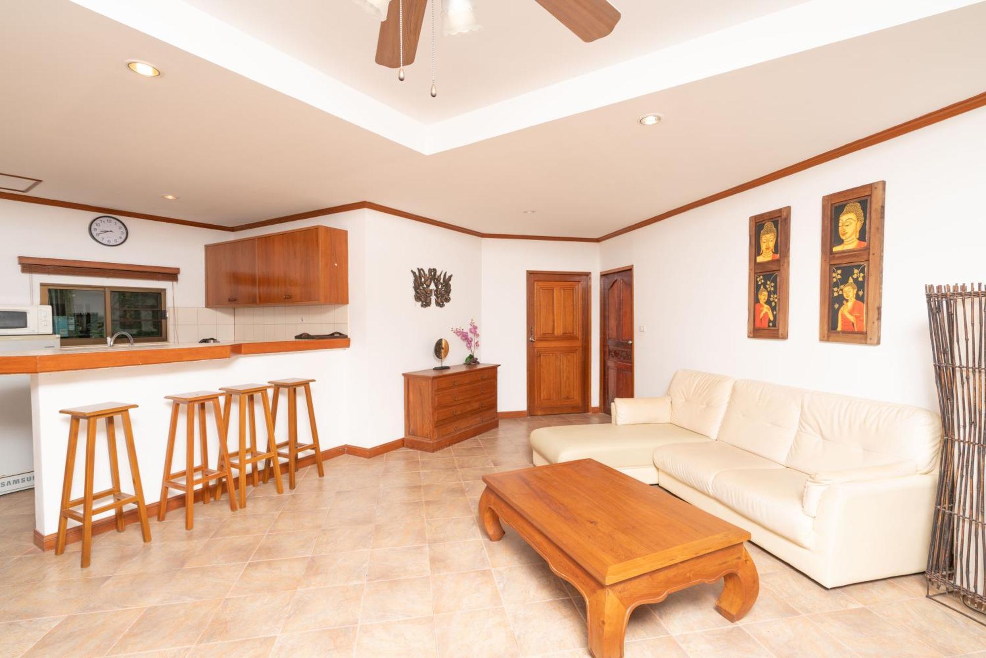 Sai Rougn Apartment Patong Exterior photo