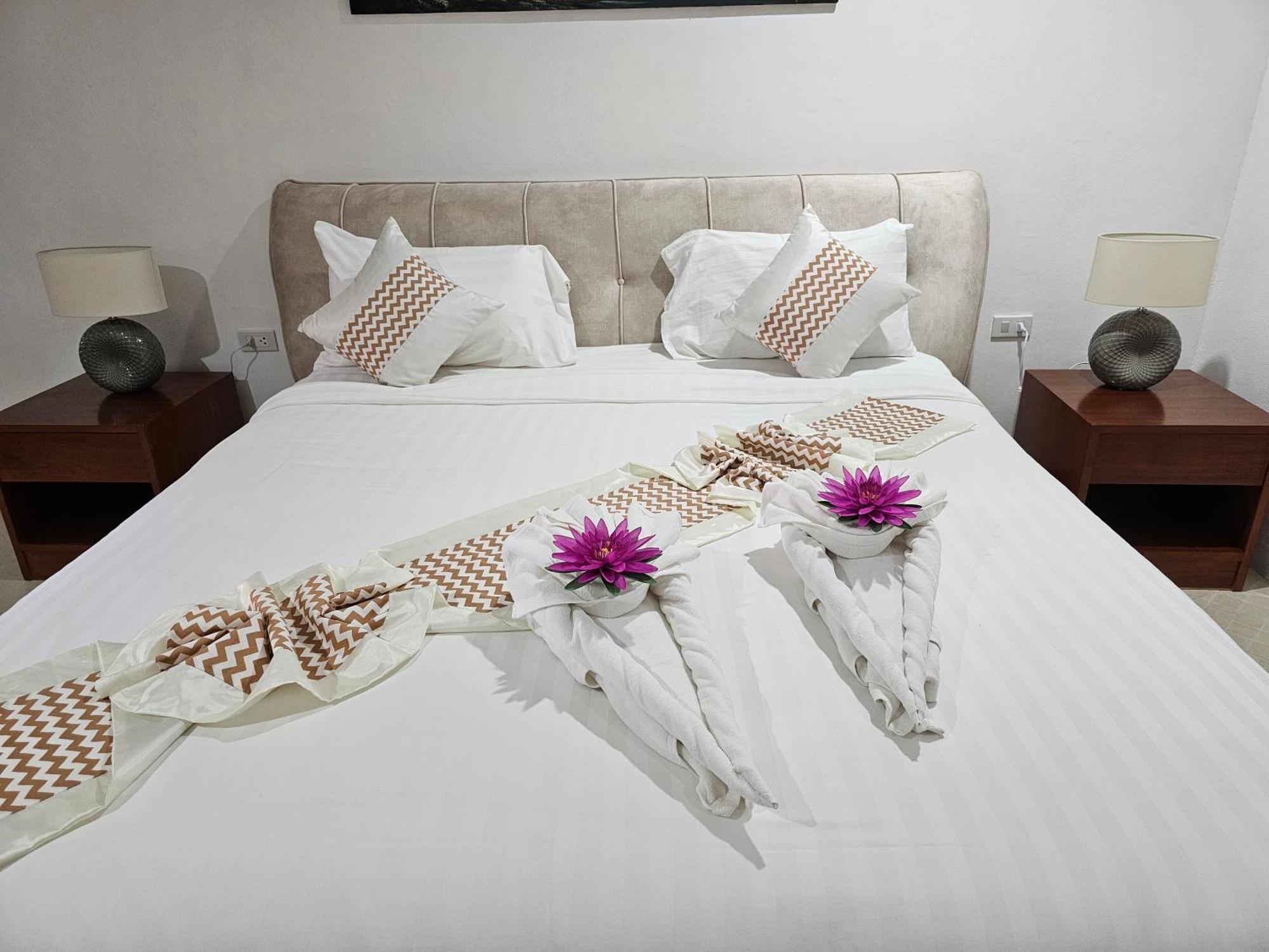 Sai Rougn Apartment Patong Exterior photo