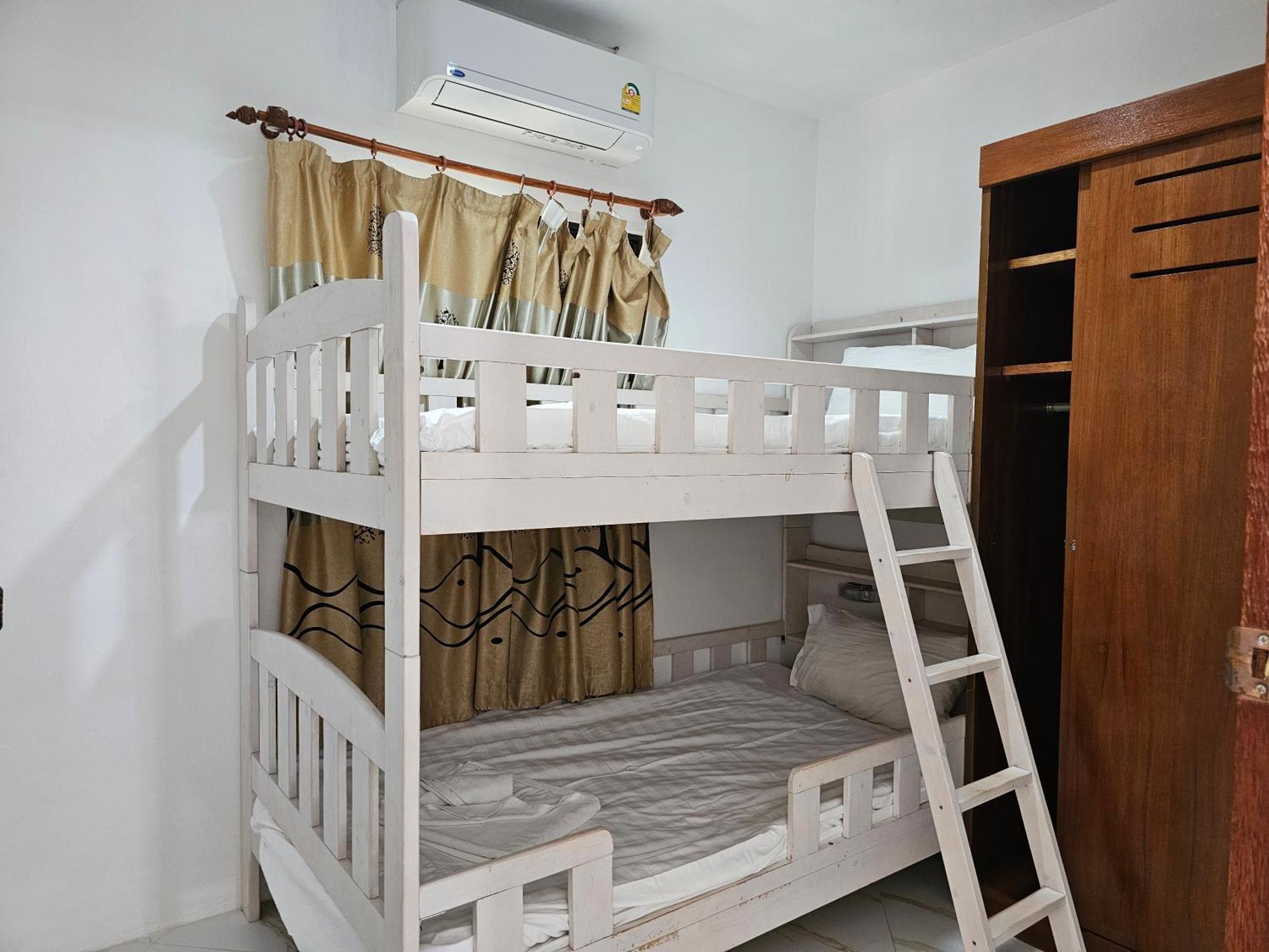 Sai Rougn Apartment Patong Exterior photo