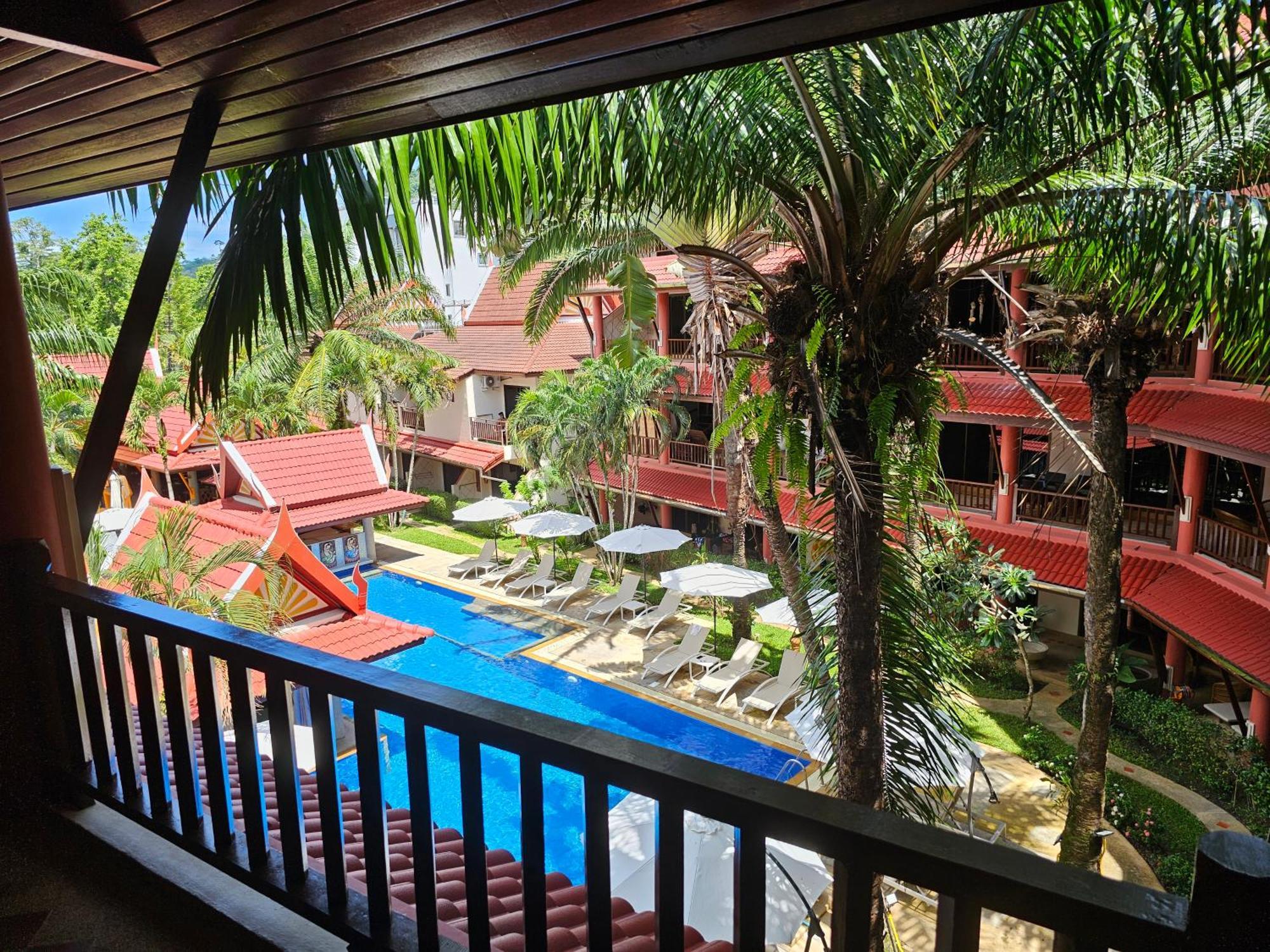 Sai Rougn Apartment Patong Exterior photo