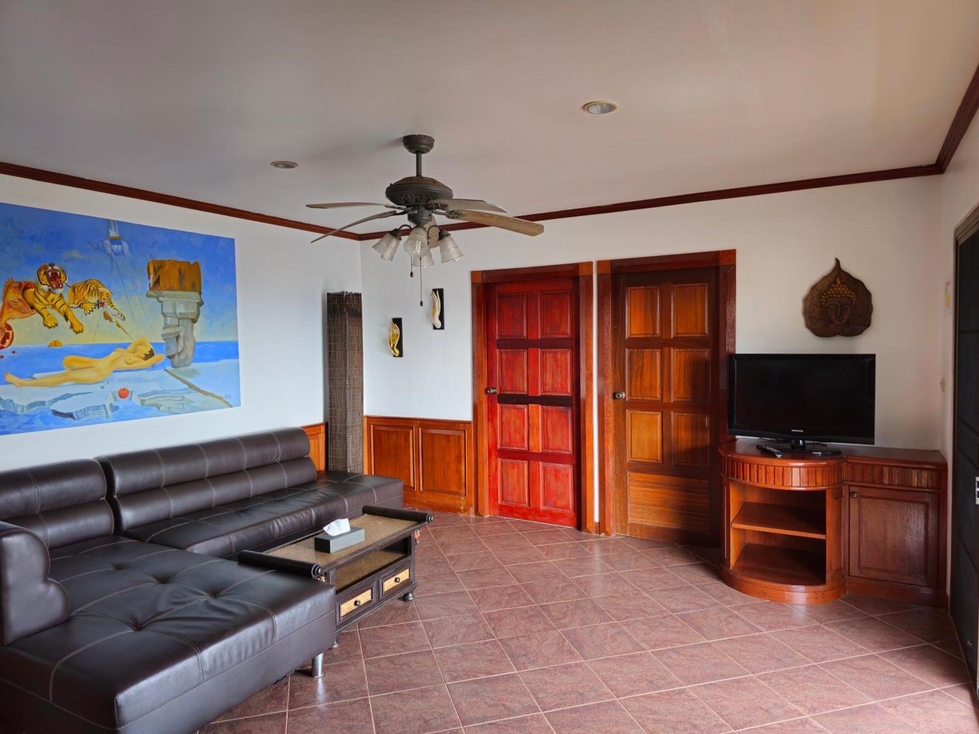 Sai Rougn Apartment Patong Exterior photo